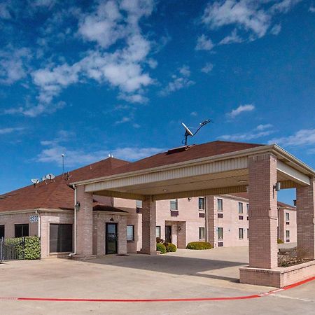 Red Roof Inn Fort Worth - Saginaw Eksteriør bilde